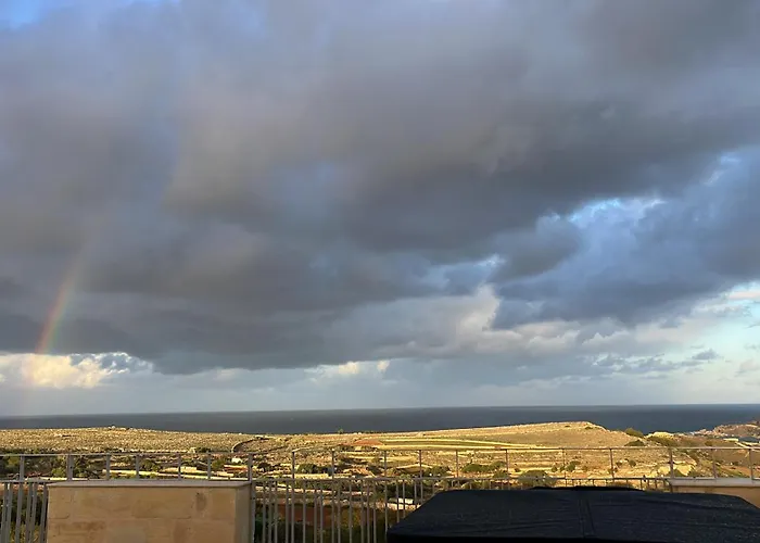 Sunset Edge Villa - Lippija Ghajn Tuffieha Foto