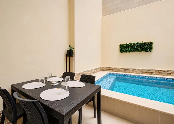 Modern Duplex Apartment With Private Pool & Ac Central Malta Balzan foto